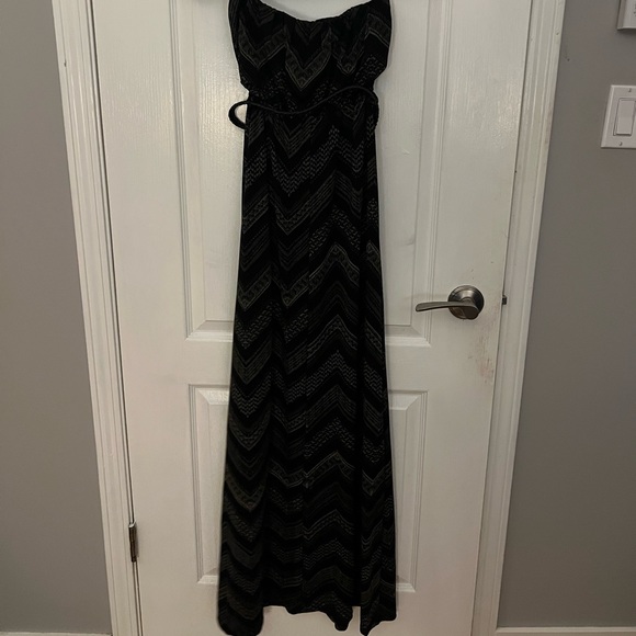 Strapless Maxi - Picture 2 of 3